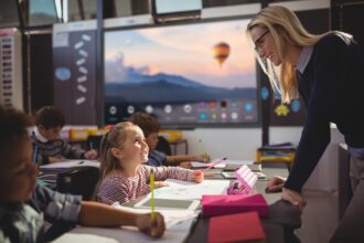 Newline Interactive: herramientas que favoecen la colaboración en el aula