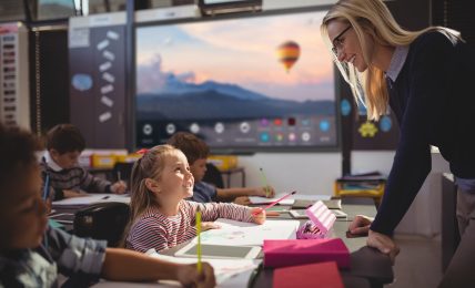 Newline Interactive: herramientas que favoecen la colaboración en el aula