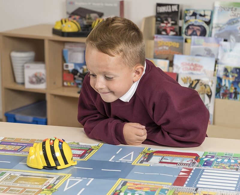 Bee-Bot Robot Programable