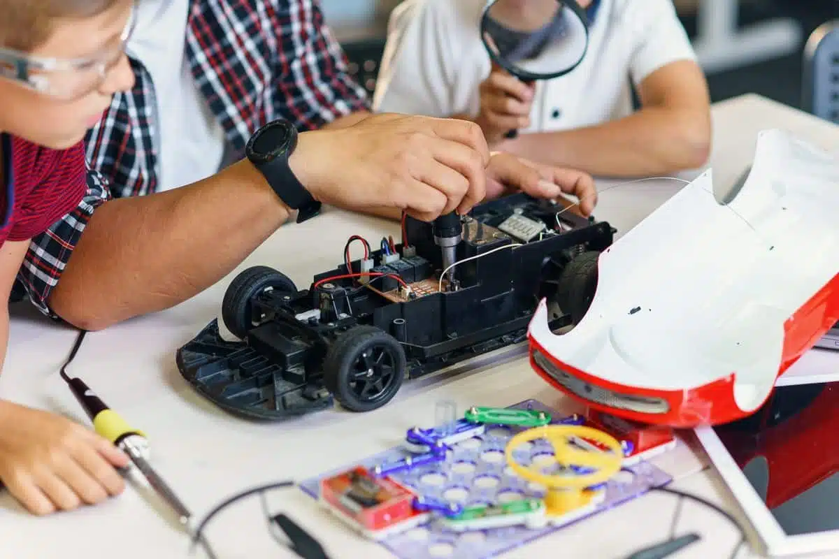 Una guía para crear un espacio ‘maker’ en un centro educativo espacio maker