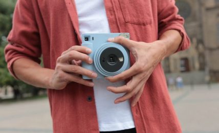 instax SQUARE SQ1