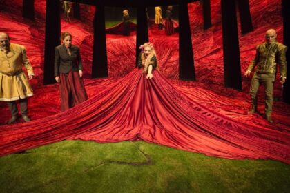 ir al teatro sin moverse de clase