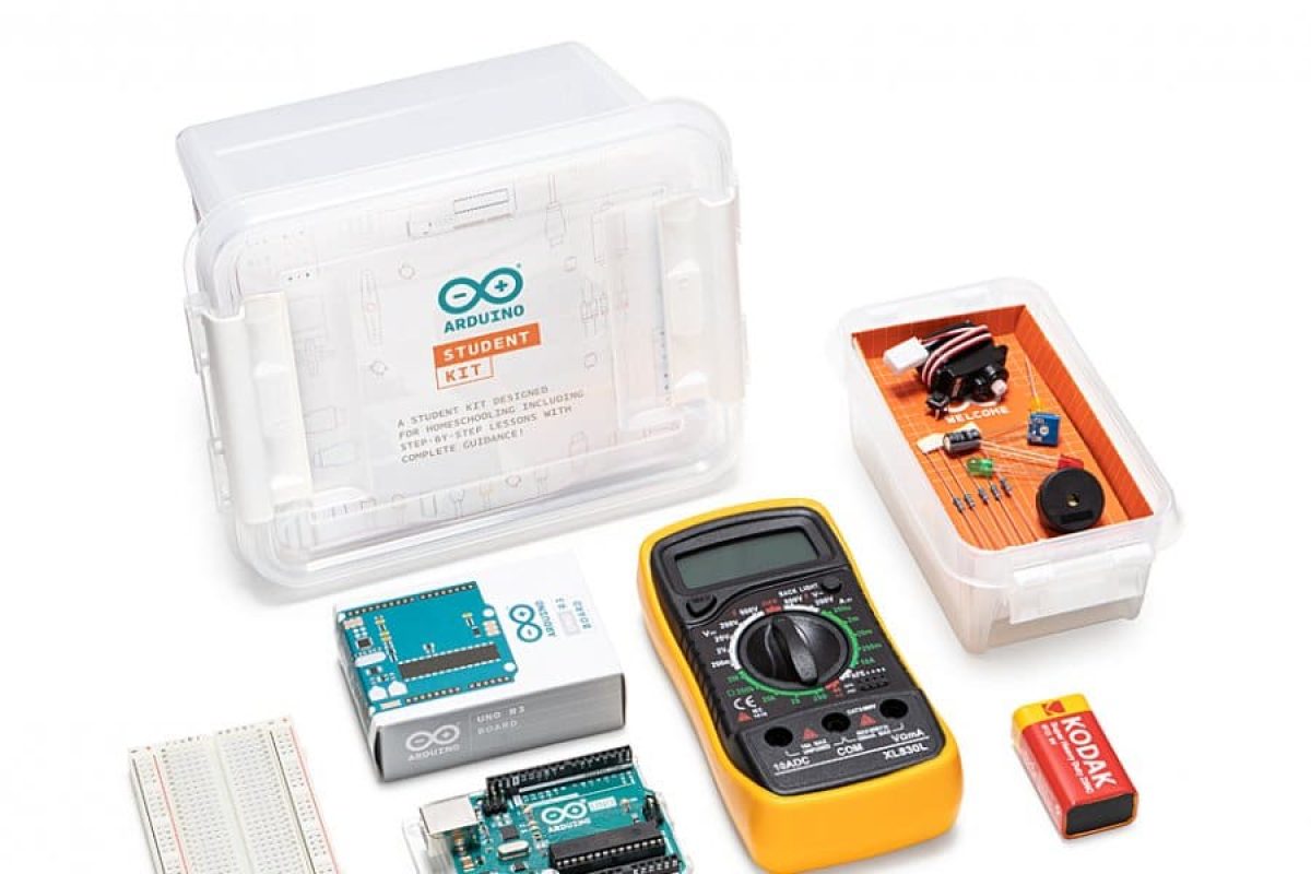 ¡Recibe gratis un Arduino Student kit y accede a webinars formativos! arduino foto 1