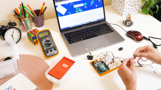 Gratis Un Arduino Student Kit