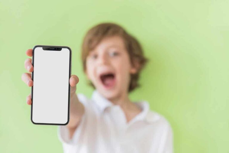 Primer móvil hijos