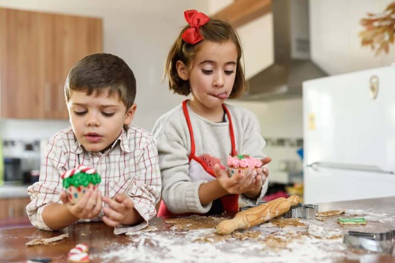 cocinando en familia