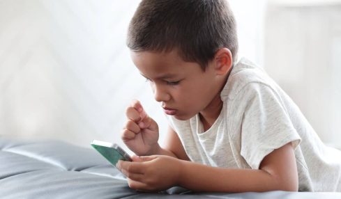 Móviles con control parental integrado