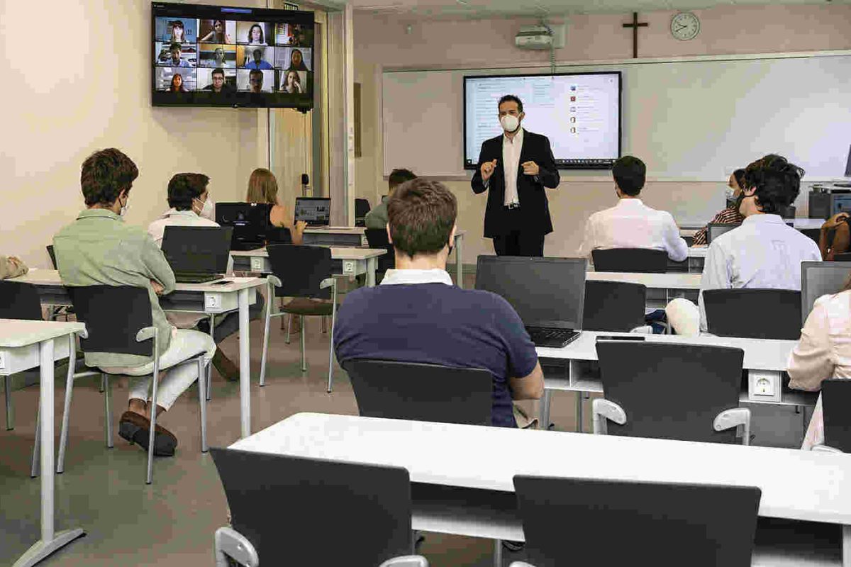 clases universitarias online