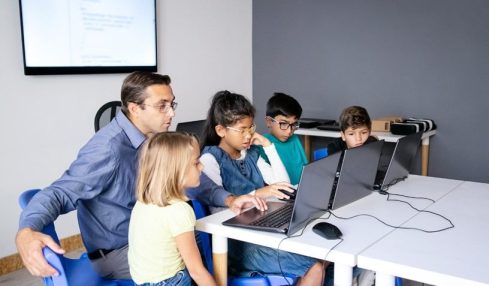 Tecnología En Las Aulas