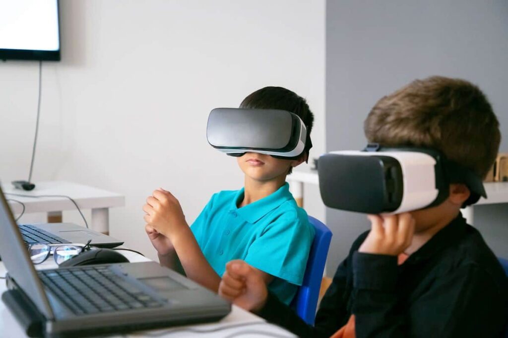 gafas de realidad virtual en el aula
