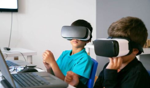Gafas De Realidad Virtual En El Aula