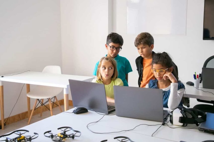 Peligros de la educación online para la privacidad de los alumnos menores