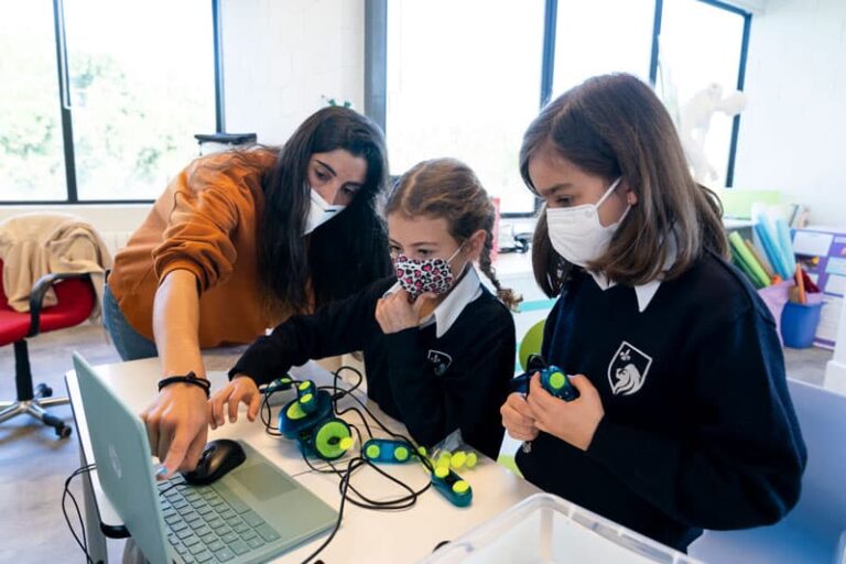 Clases extraescolares bMaker Academy