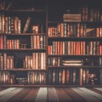 escritoras-que-no-pueden-faltar-en-la-estanteria-de-un-amante-de-los-libros