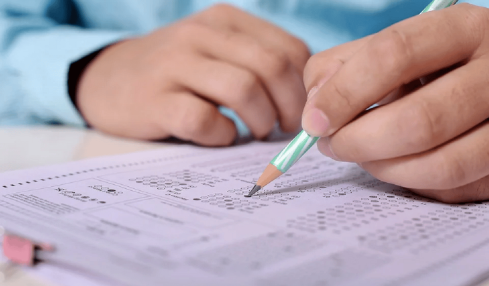 afecta el horario a los exámenes