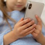 niños con acceso a internet, y con acceso a la pornografía