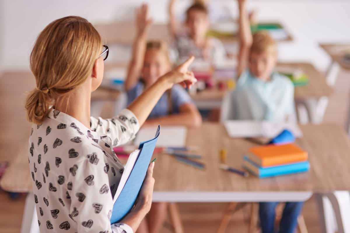 Prohibición Corroer Deliberadamente Profes novatos! Libros para que podáis sobrevivir a vuestro primer curso Prohibición Corroer Deliberadamente Profes novatos! Libros para que podáis sobrevivir a vuestro primer curso