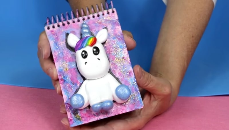 Cuaderno de unicornio