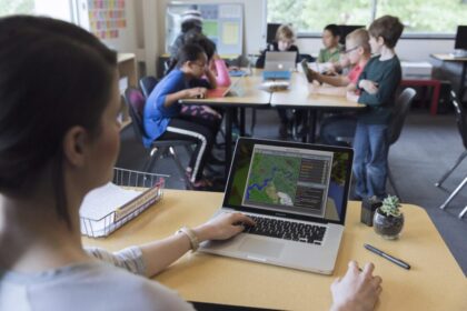 academia de eSports de Minecraft