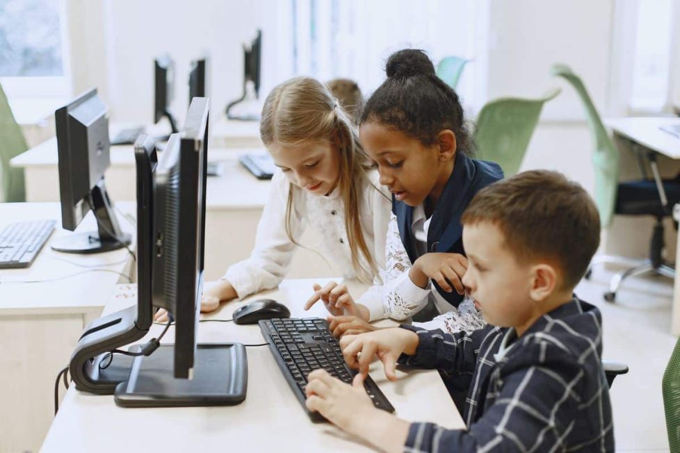 Certificaciones digitales para que el alumnado haga un buen uso de la tecnología Certificaciones digitales Edelvives