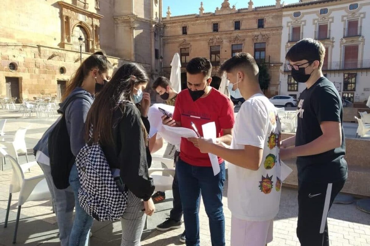 Siguiendo las huellas literarias del poeta Eliodoro Puche Eliodoro Puche ruta literaria