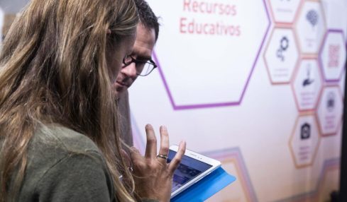 SIMO EDUCACIÓN LIVECONNECT