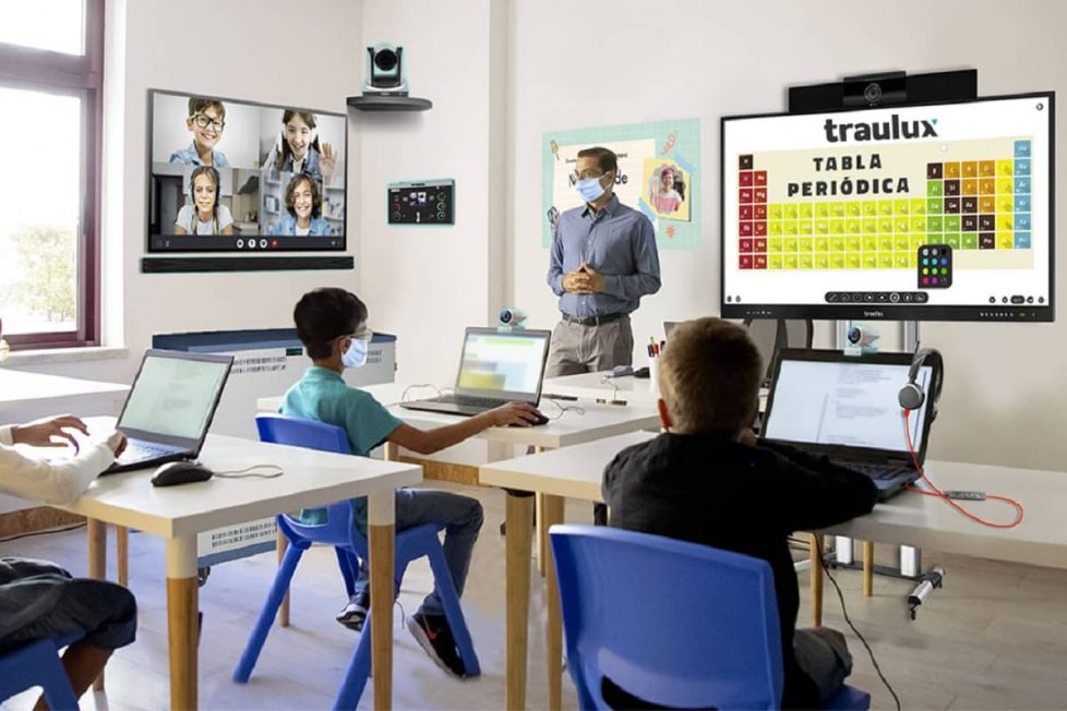 Los monitores interactivos Traulux actualizan su interfaz a 4K Traulux
