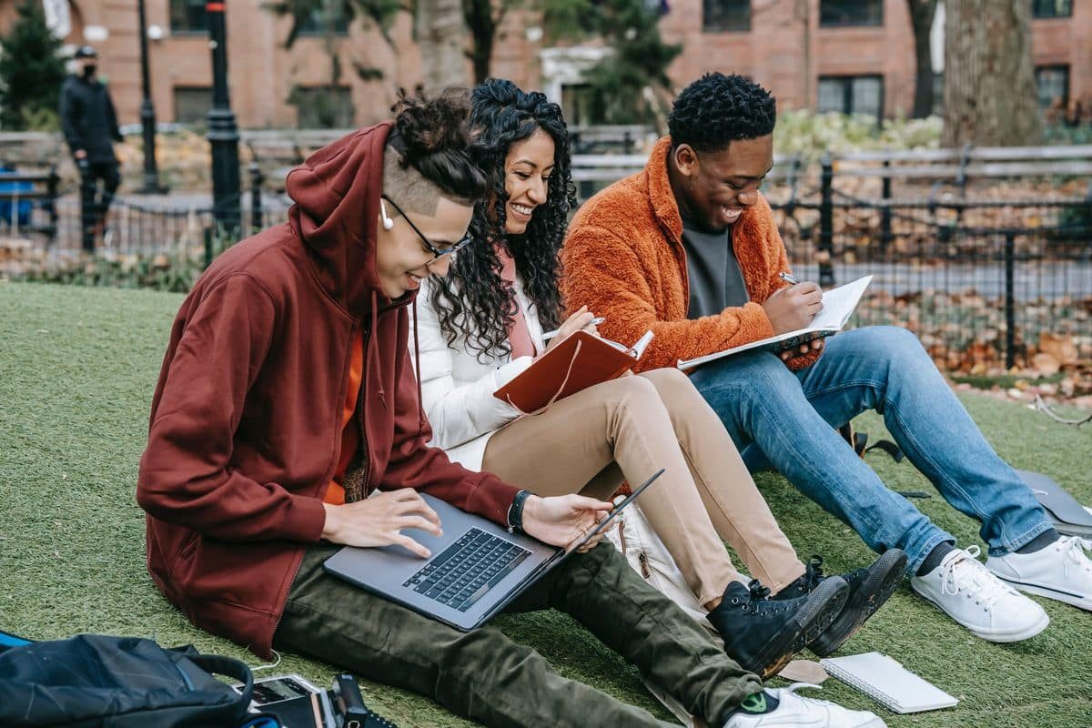 Una completa gama de ordenadores para la universidad acer universidad