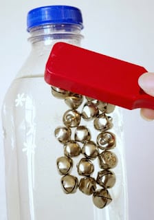Cascabeles en la botellas