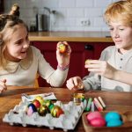 Manualidades con huevos de Pascua