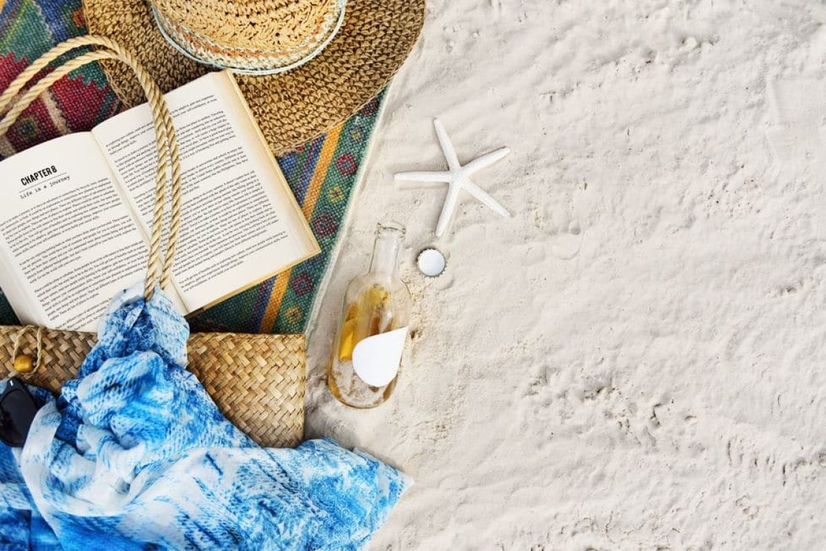 ¿Estás de vacaciones? ¡Estas novedades editoriales te acompañarán! novedades editoriales de agosto