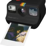 polaroid go black
