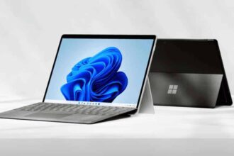 Surface pro 8