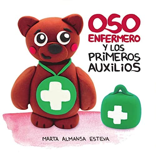 Oso enfermero y los primeros auxilios