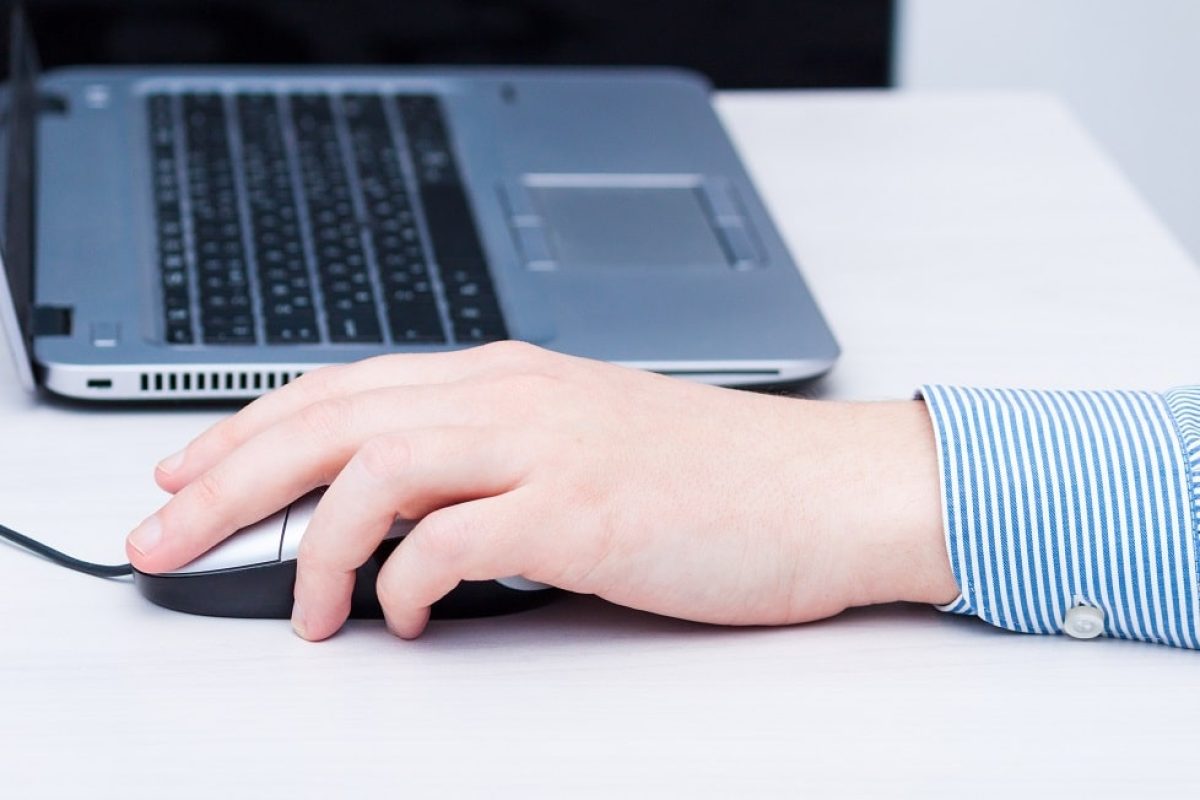 Estos son los mejores teclados y ratones para zurdos Teclados y ratones para zurdos