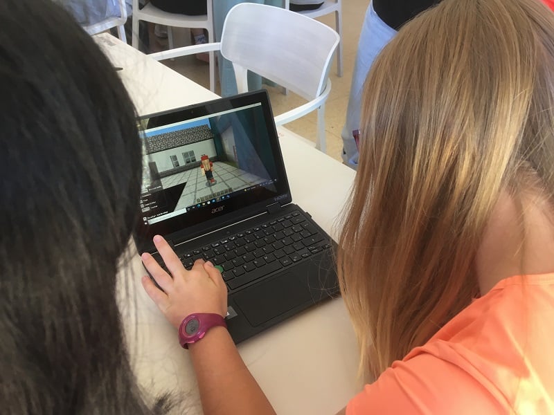 Acer y L3tcraft Educación
