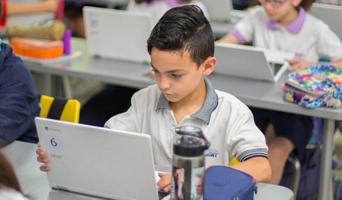 Edvolution, La Aplicación Que Mide La Adopción Digital De Los Centros Educativos