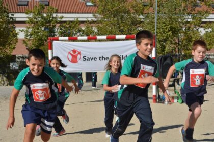 Kilómetros de solidaridad Save The Children