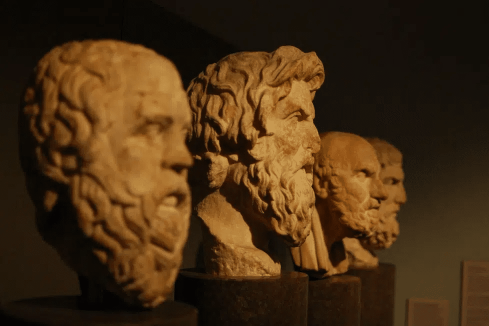 Sócrates y la educación: el arte de dialogar con tu alumnado 