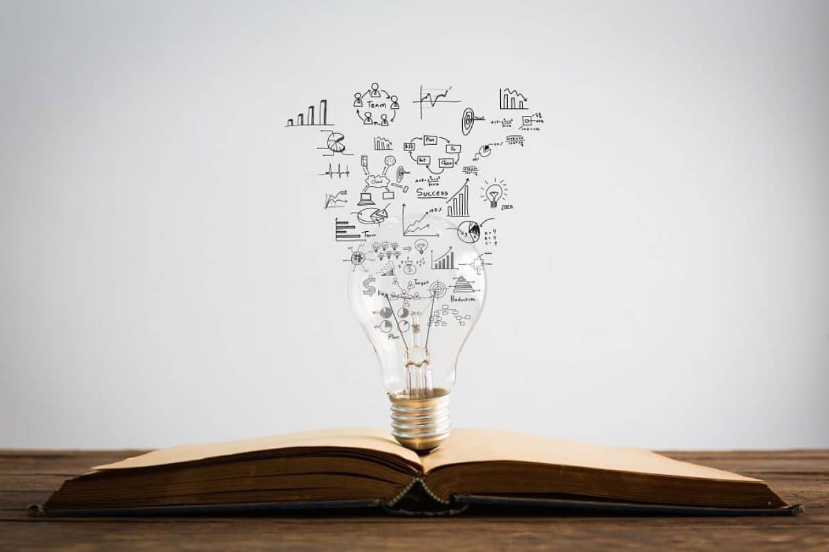 50 números de EDUCACIÓN 3.0: de la Escuela 2.0 a la Inteligencia Artificial 50 números de EDUCACIÓN 3.0
