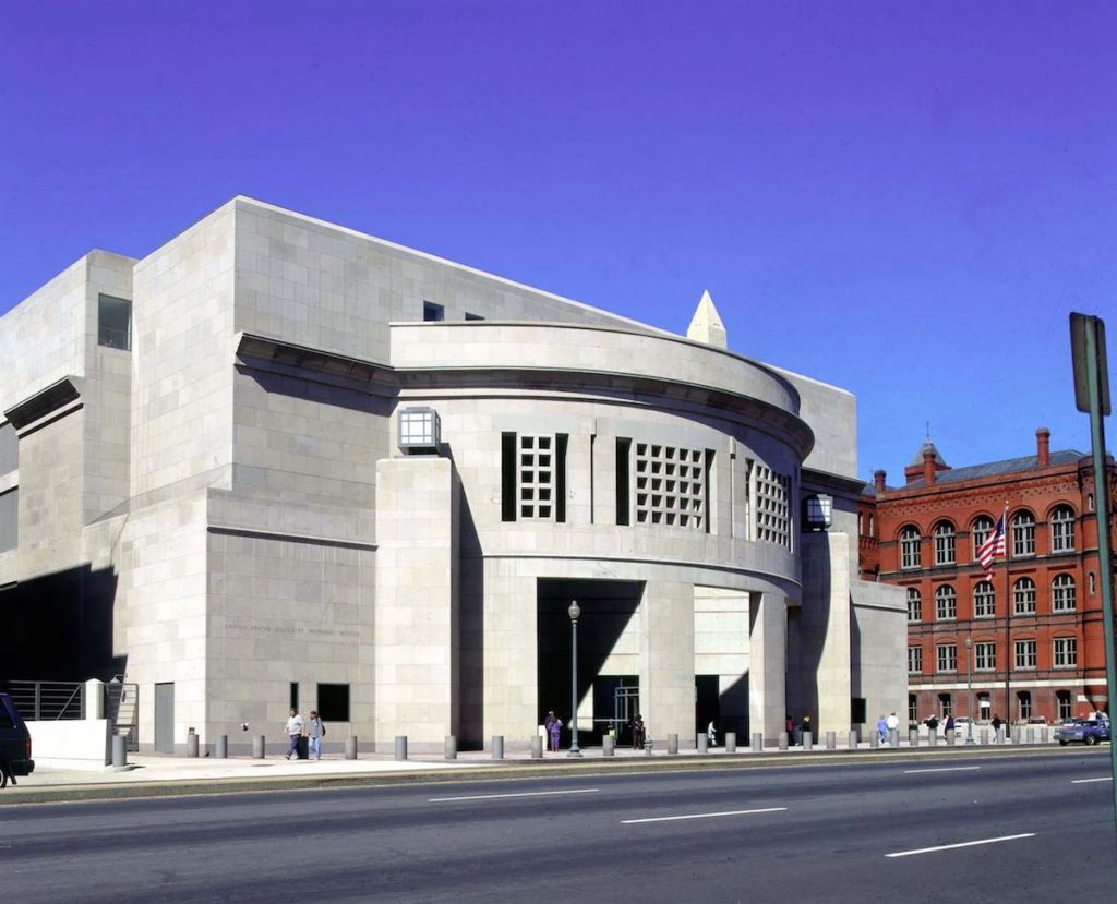 United States Holocaust Memorial Museum, Washington