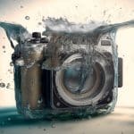 camara fotografica slr moderna que cae agua salpicaduras agua arte generado red neuronal