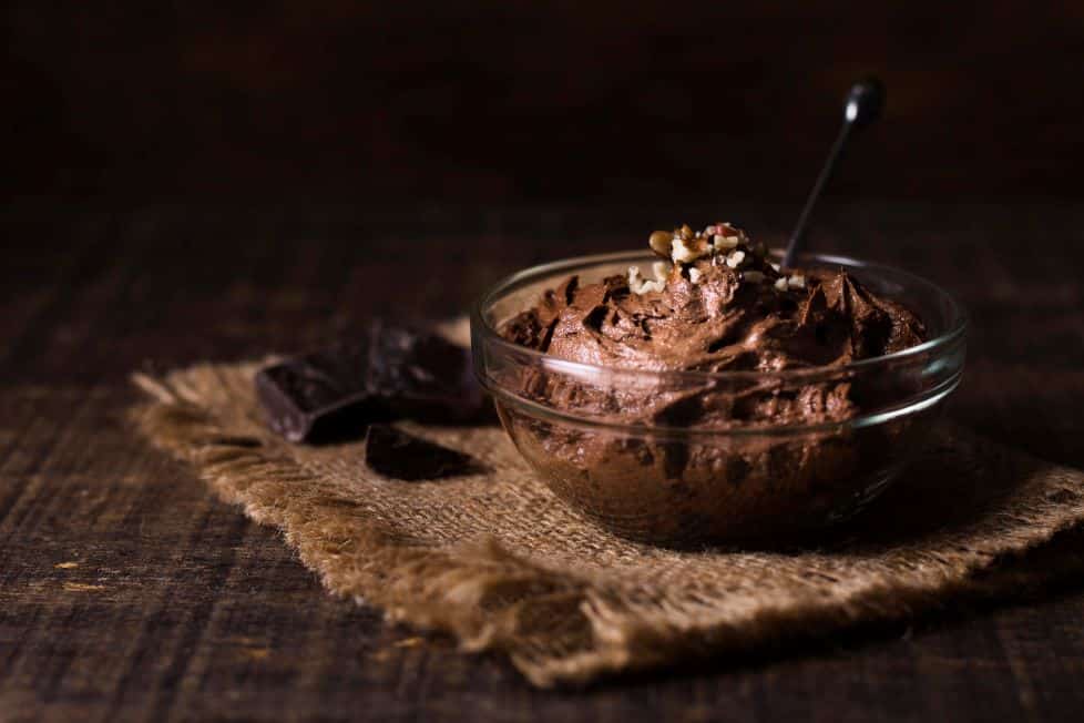 Helado cremoso de chocolate. recetas de helados saludables