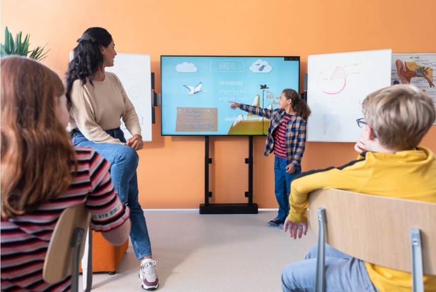 Vogel´s soportes para centros educativos