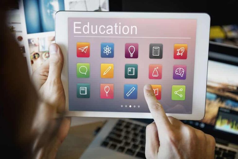 negacionismo digital educación