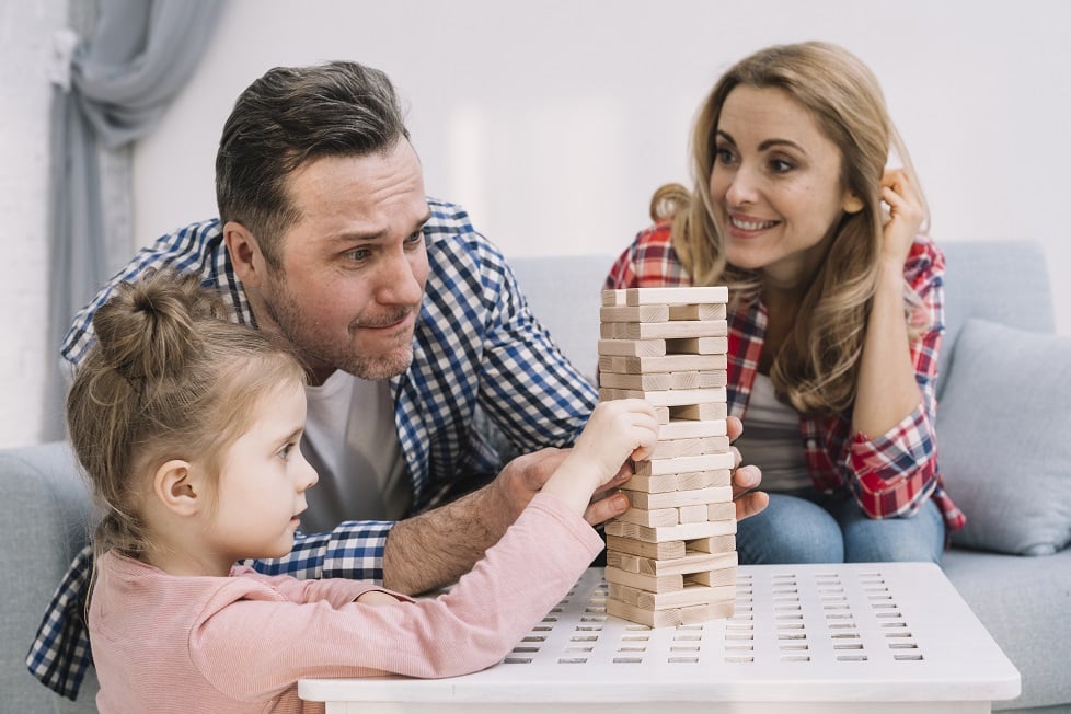 Juegos De Mesa En Familia