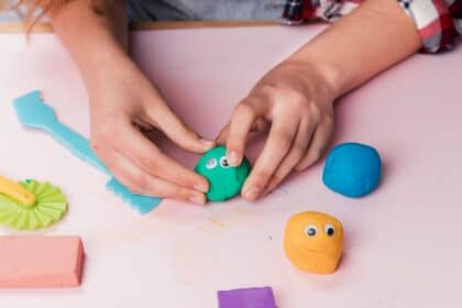 Manualidades con plastilina