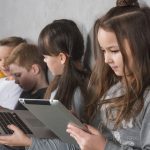 AEP, uso dispositivos tecnológicos