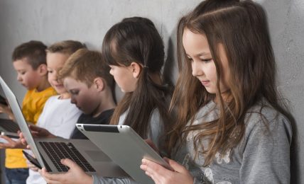 AEP, uso dispositivos tecnológicos