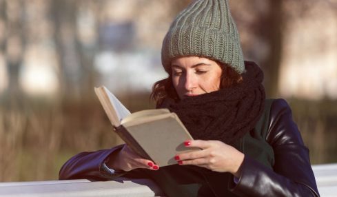 chica leyendo
